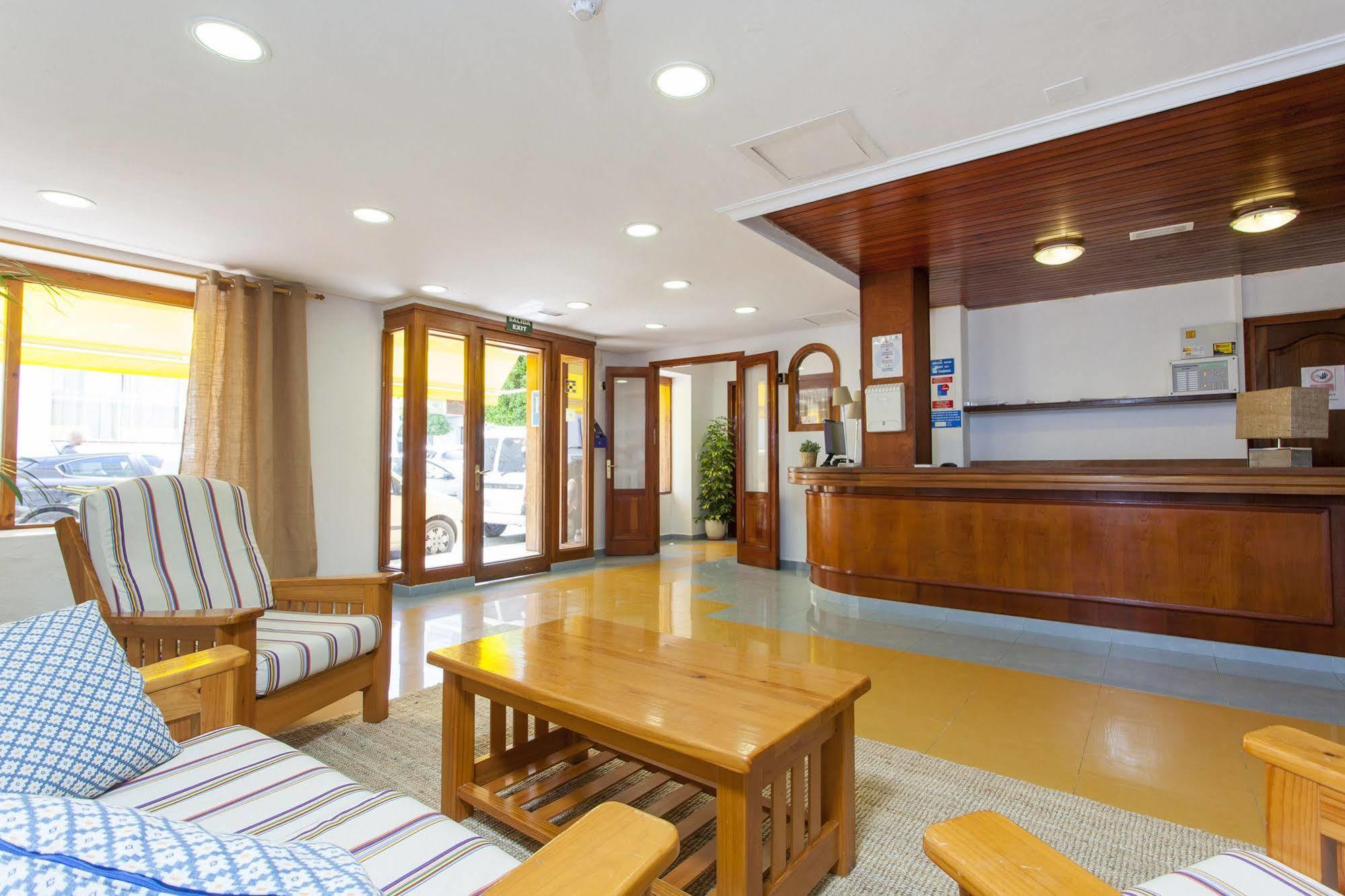 Can Beia Hostal Boutique (Adults Only) Sant Antoni de Portmany Dış mekan fotoğraf
